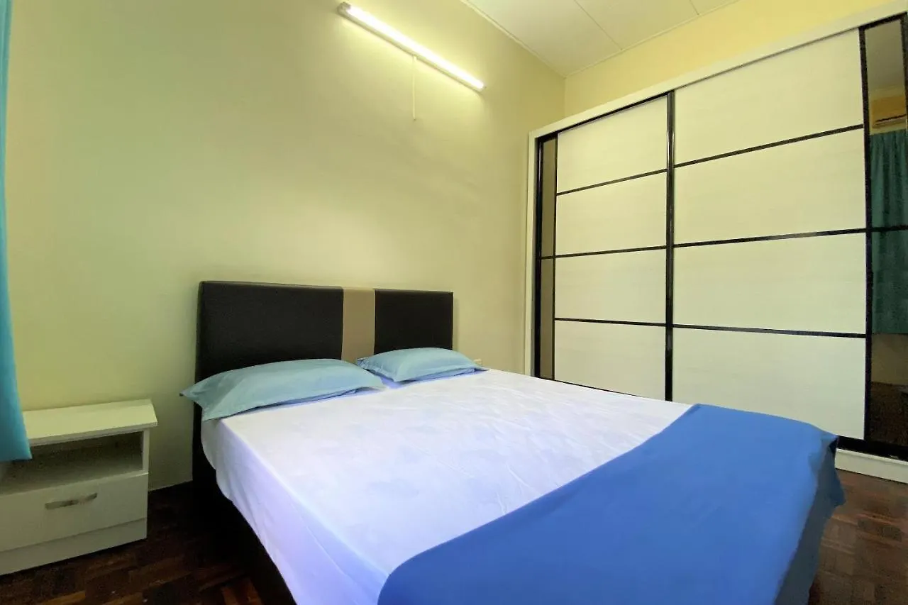 Oyo Home 90199 Homely&Cozy House Batu Feringgi