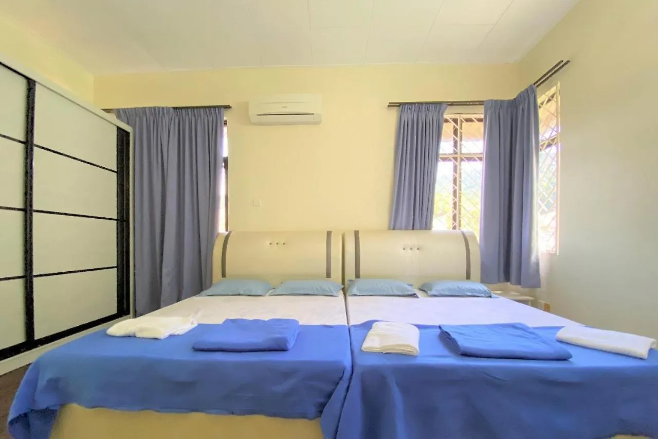 Hotel Oyo Home 90199 Homely&Cozy House Batu Feringgi